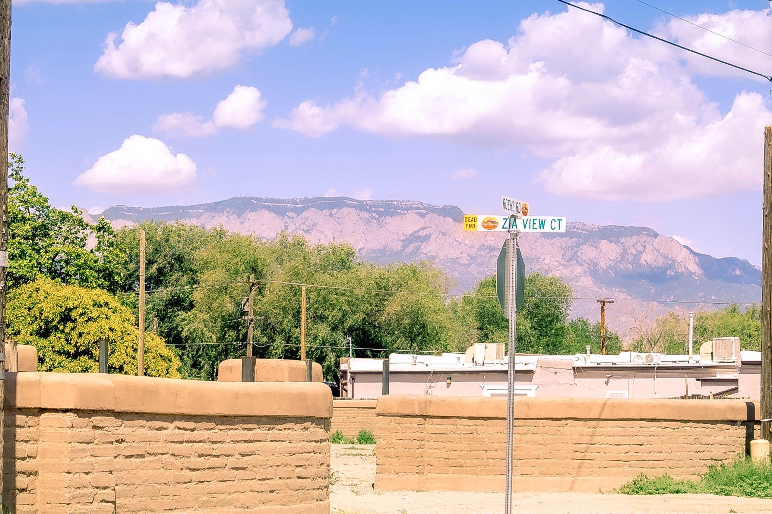 7220 W Zia View Ct NW