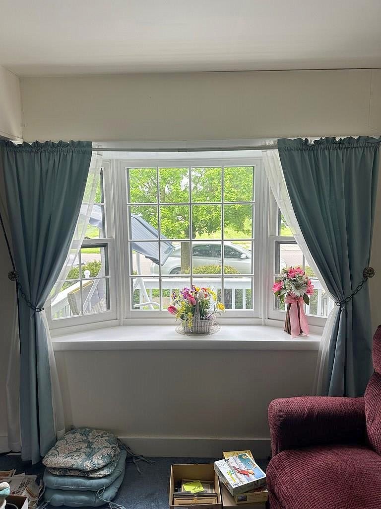 110 1/2 Providence St  