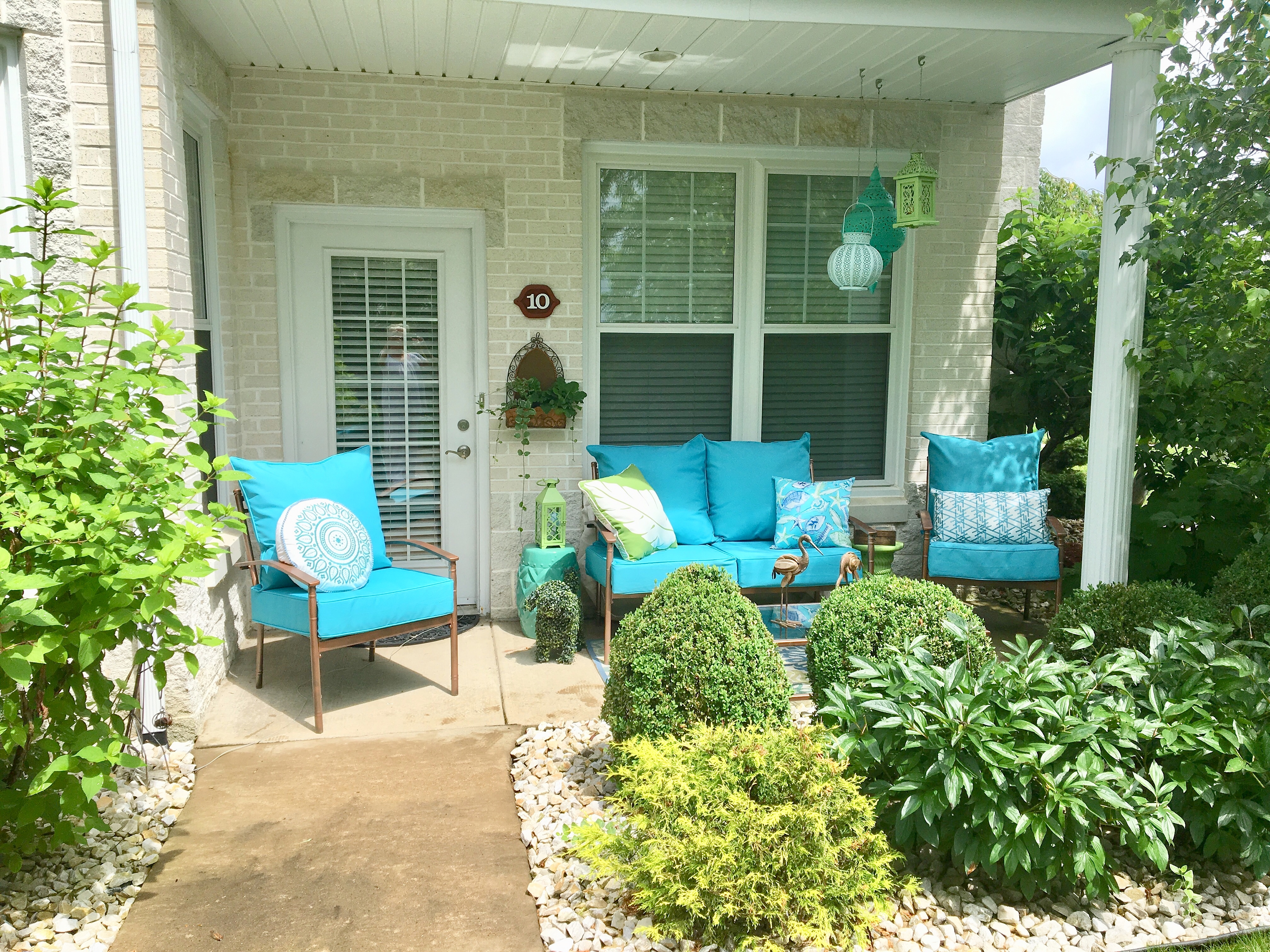 250 Adams Pointe Blvd  
