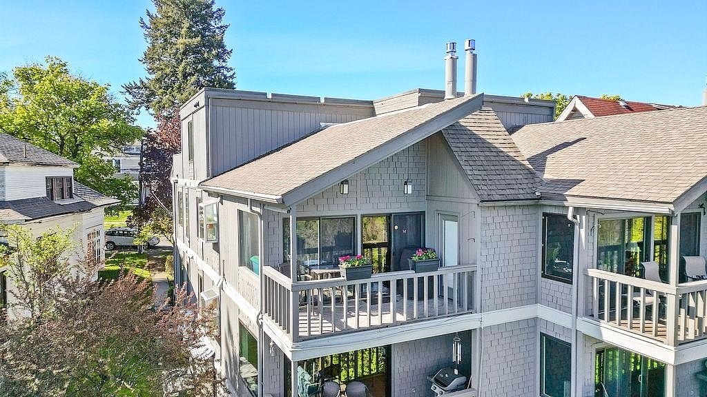 1724 W Riverside Ave Unit 3  