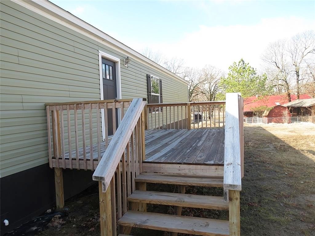 29 Arrowhead Dr  