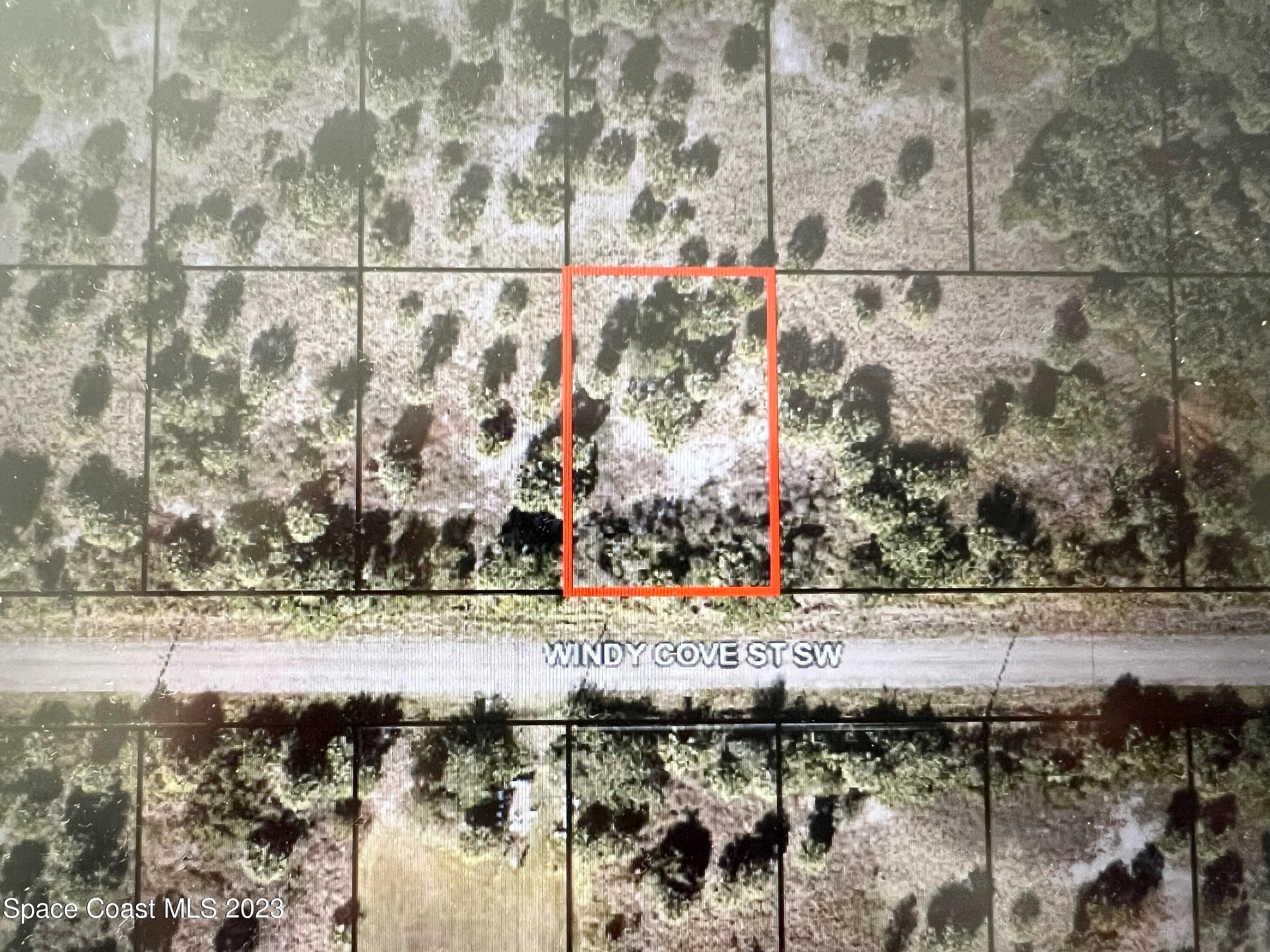 651 WINDY COVE ST SW  