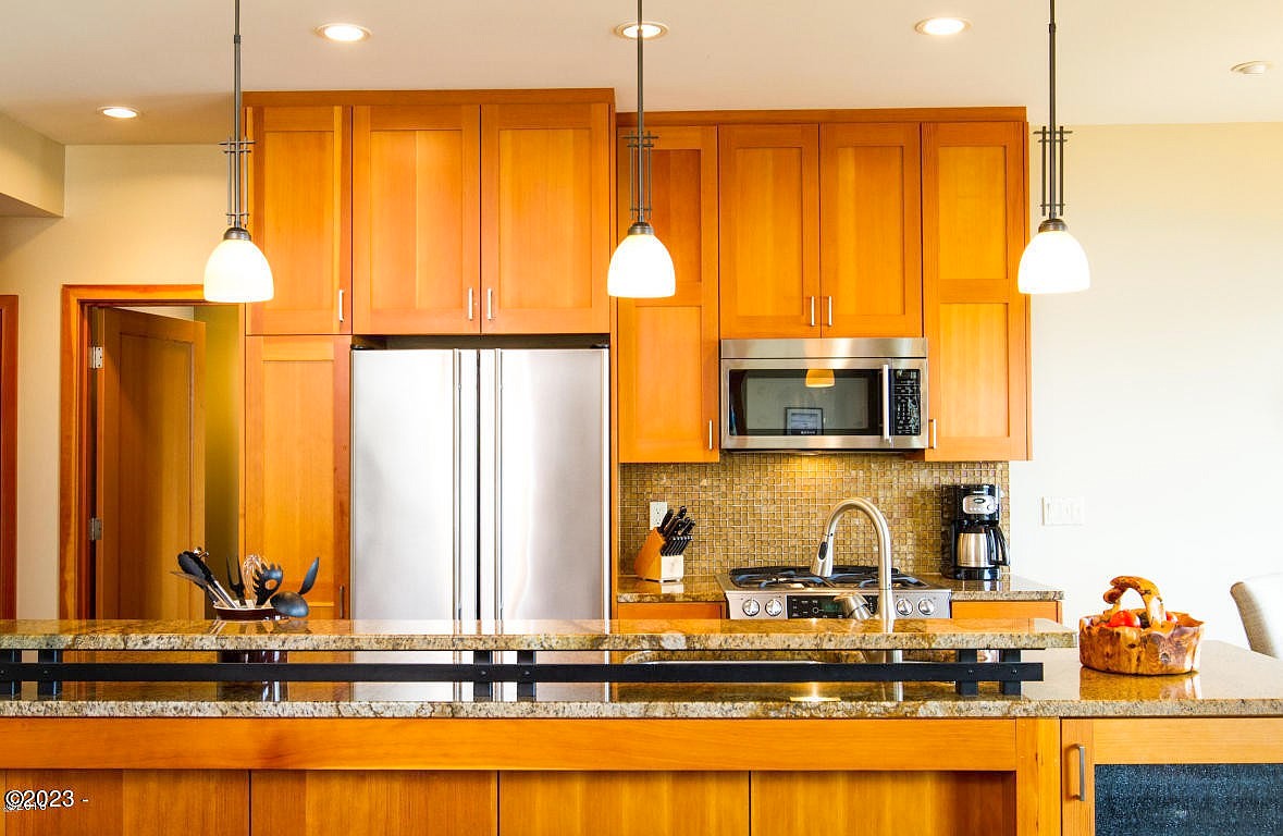 33000 Cape Kiwanda Dr Unit 16 Wk 34