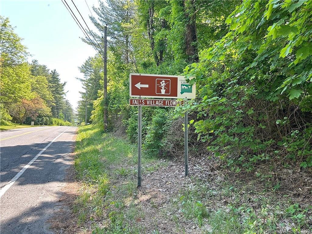 62 Rte 126  
