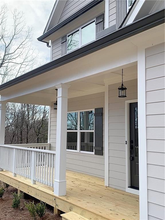 140 Rivermont Ln  