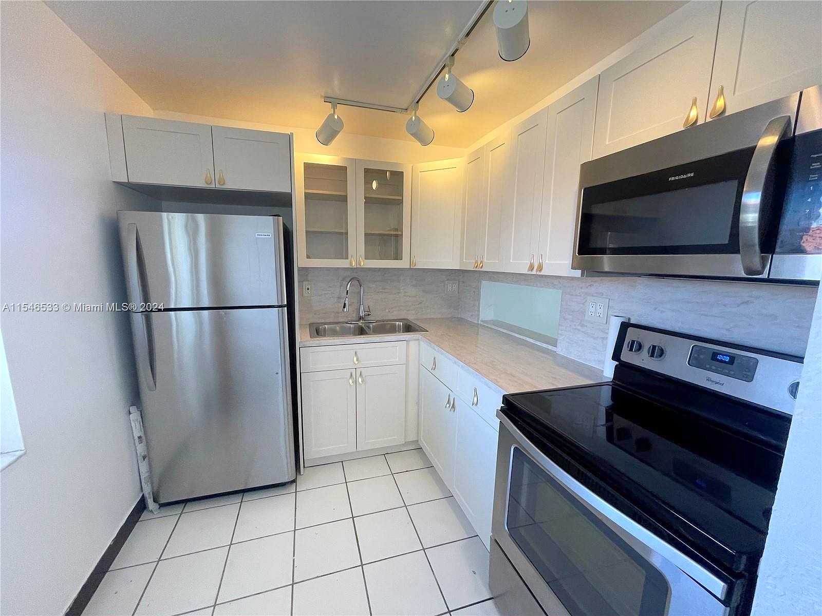 505 NW 177th St Unit 243  