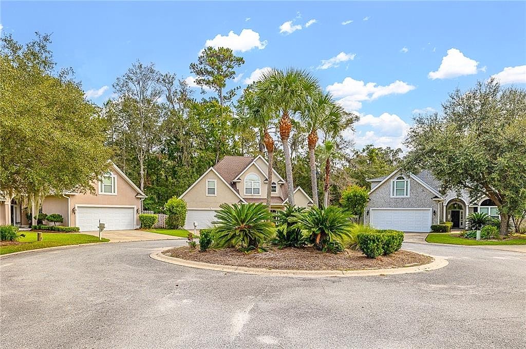 125 Simonton Way  