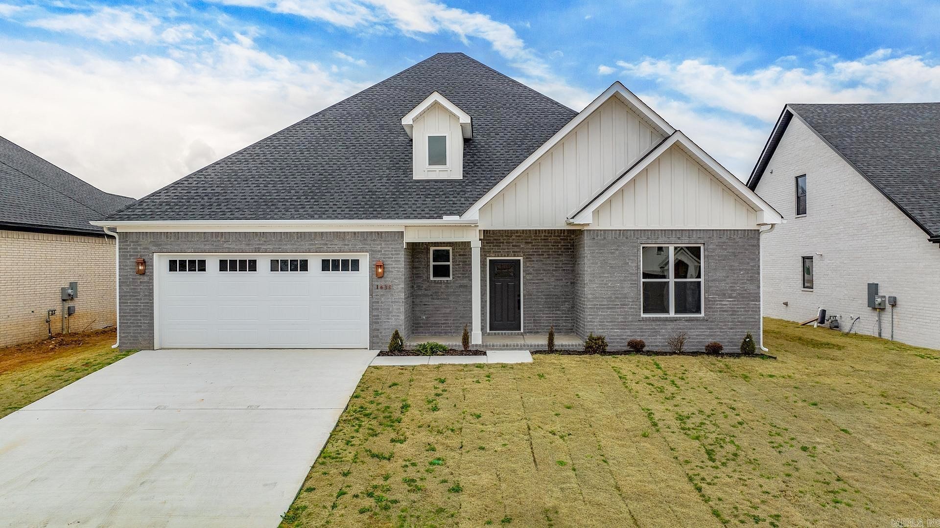 1435 RONNIE WEAVER DR  