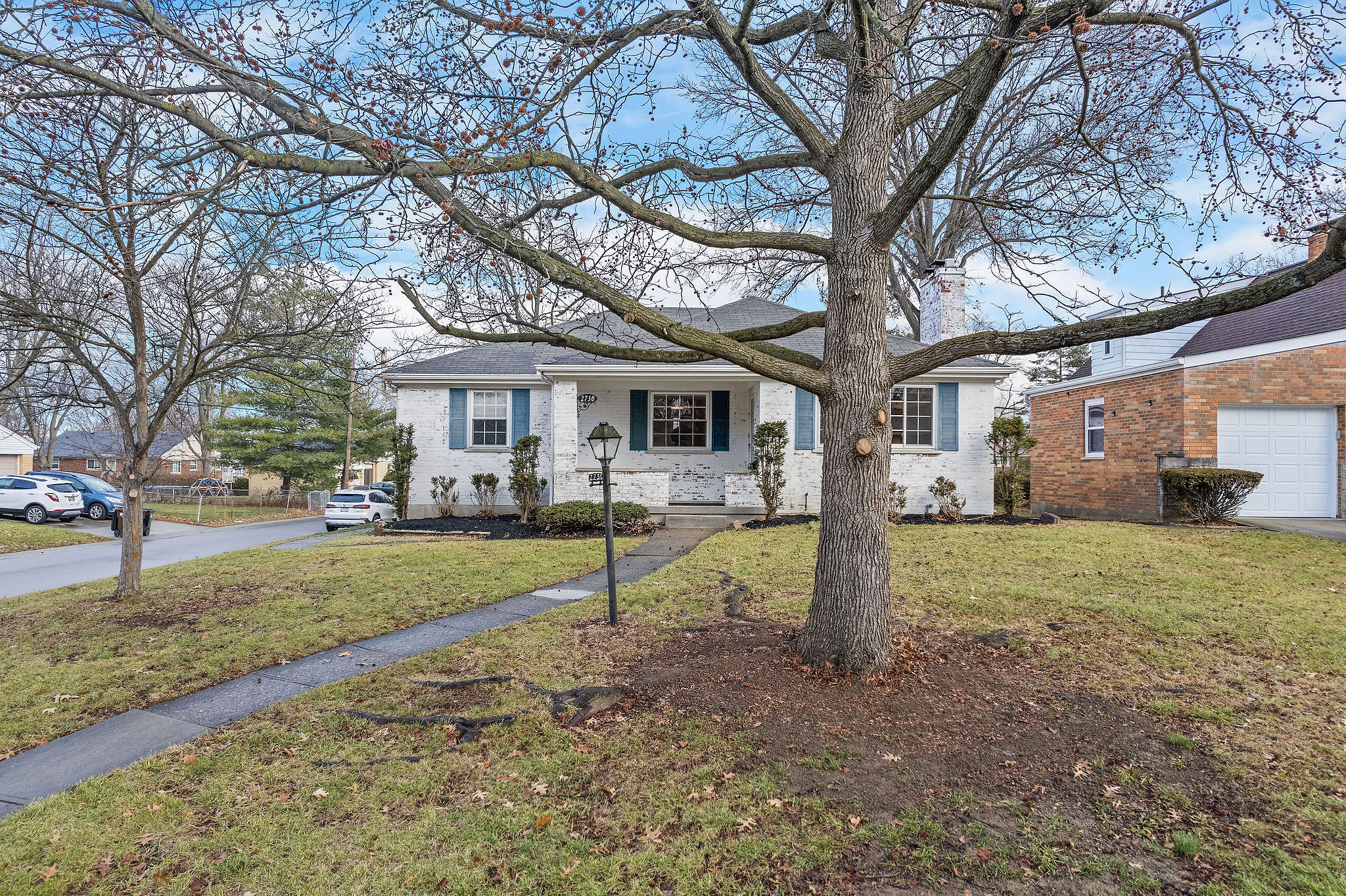 2730 BREEZY Way  
