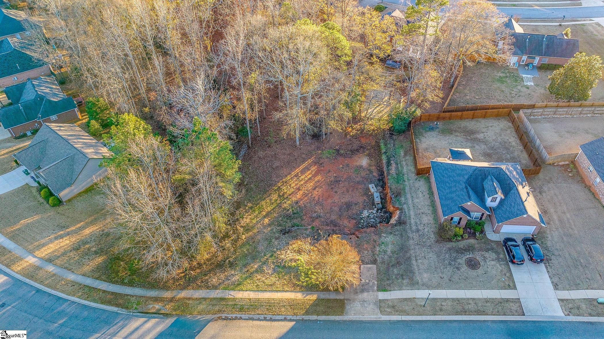 350 N SWEETWATER Hls DR  