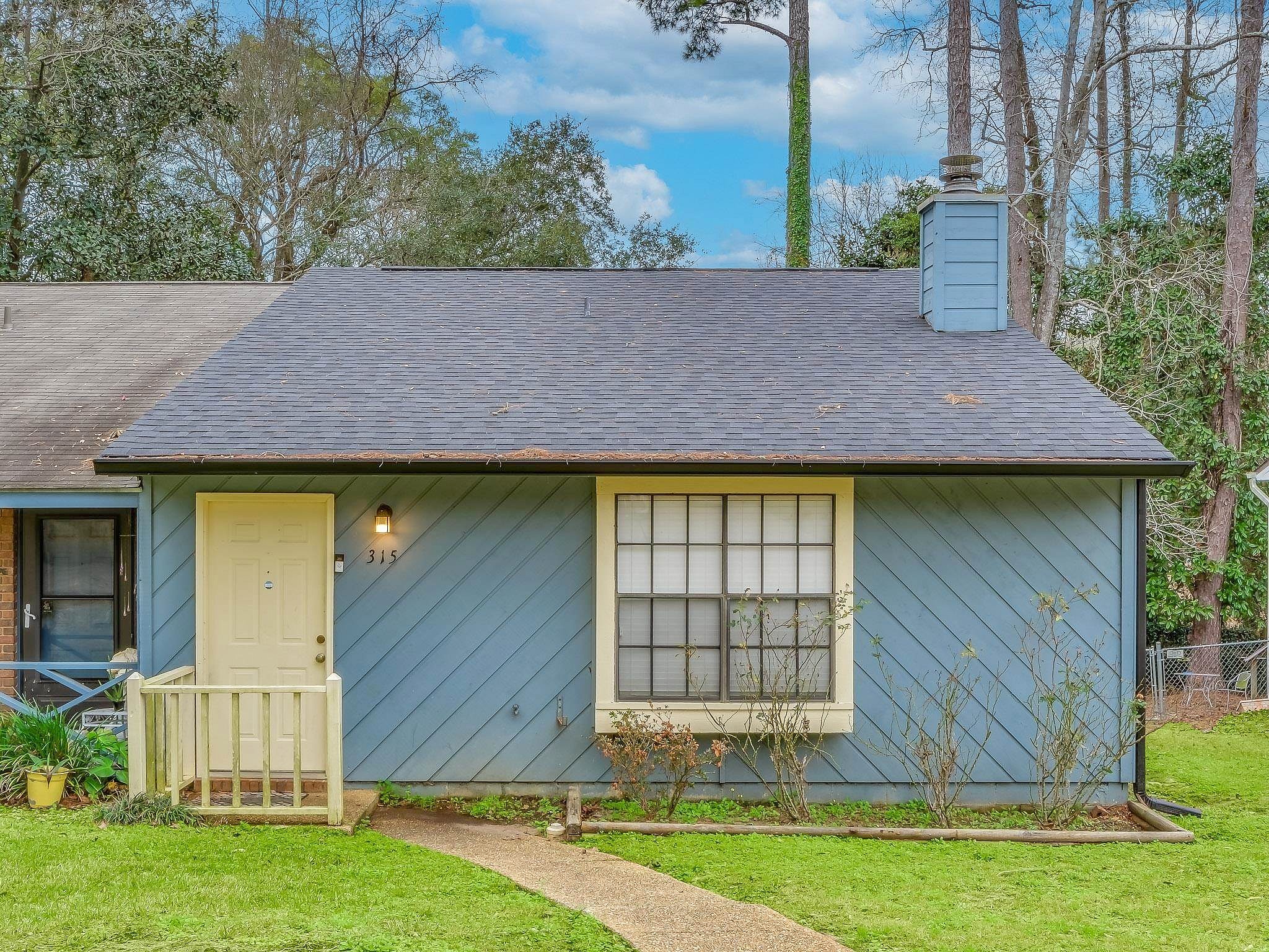 315 E Whetherbine Way  