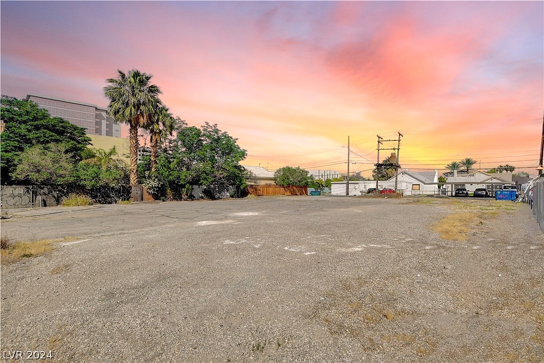 615 S Las Vegas Blvd  