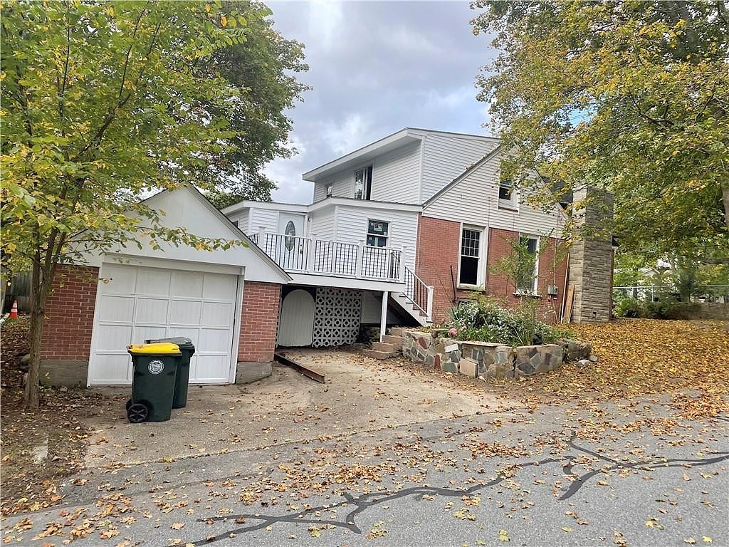 954 GREENVILLE AVE