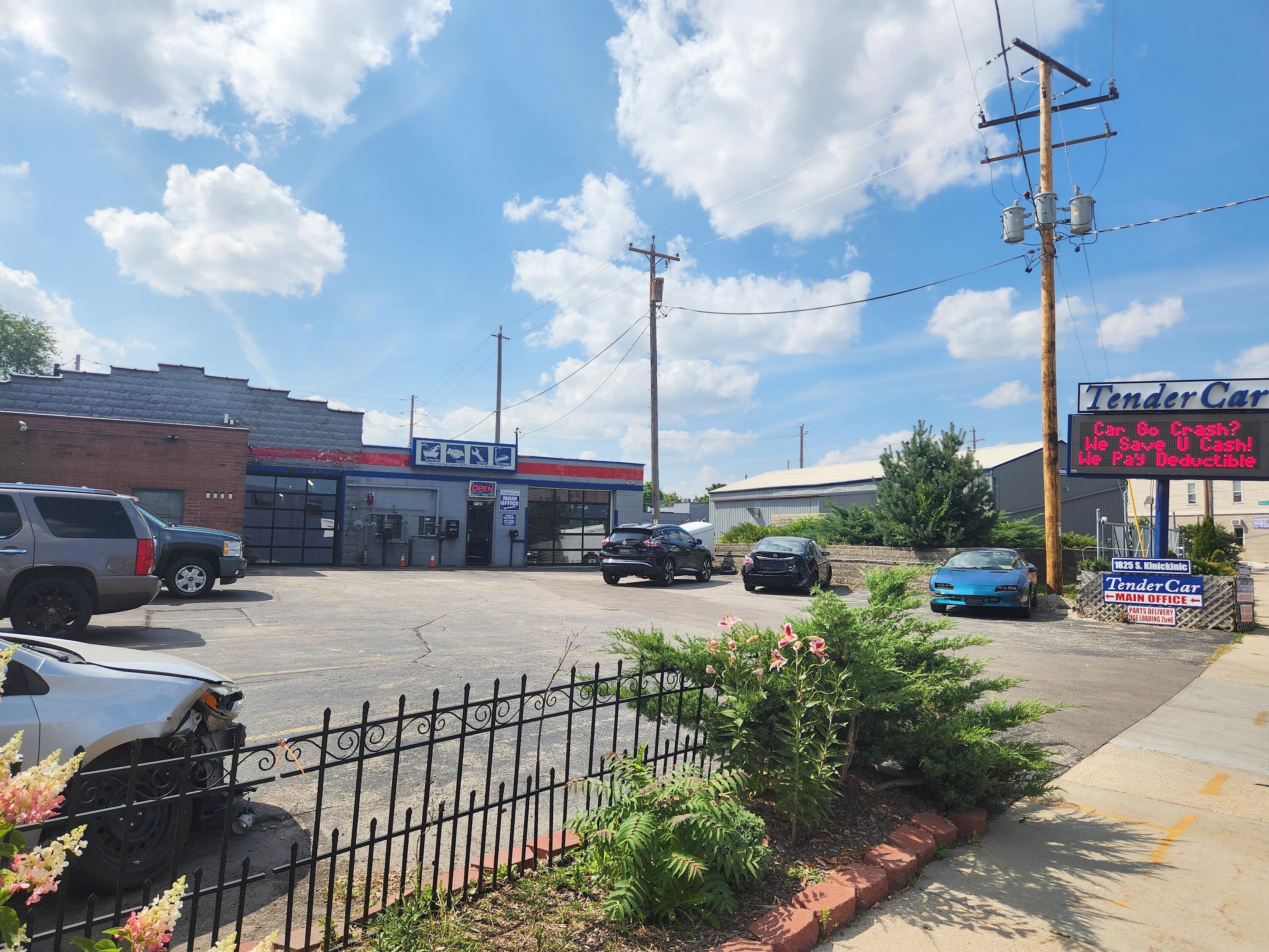 1803 S KINNICKINNIC AVE Unit 1825  