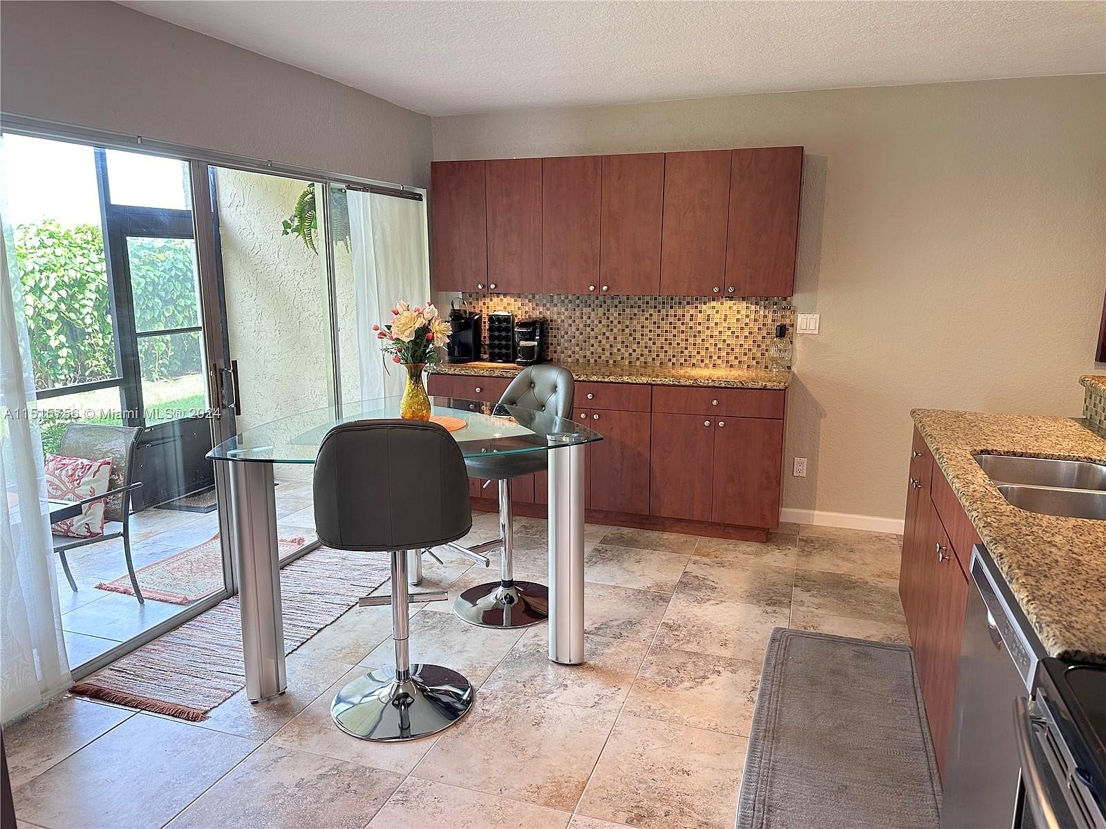 5302 NE 6th Ave Unit A16  