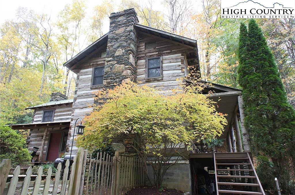 1534 Nc Highway 194 N  