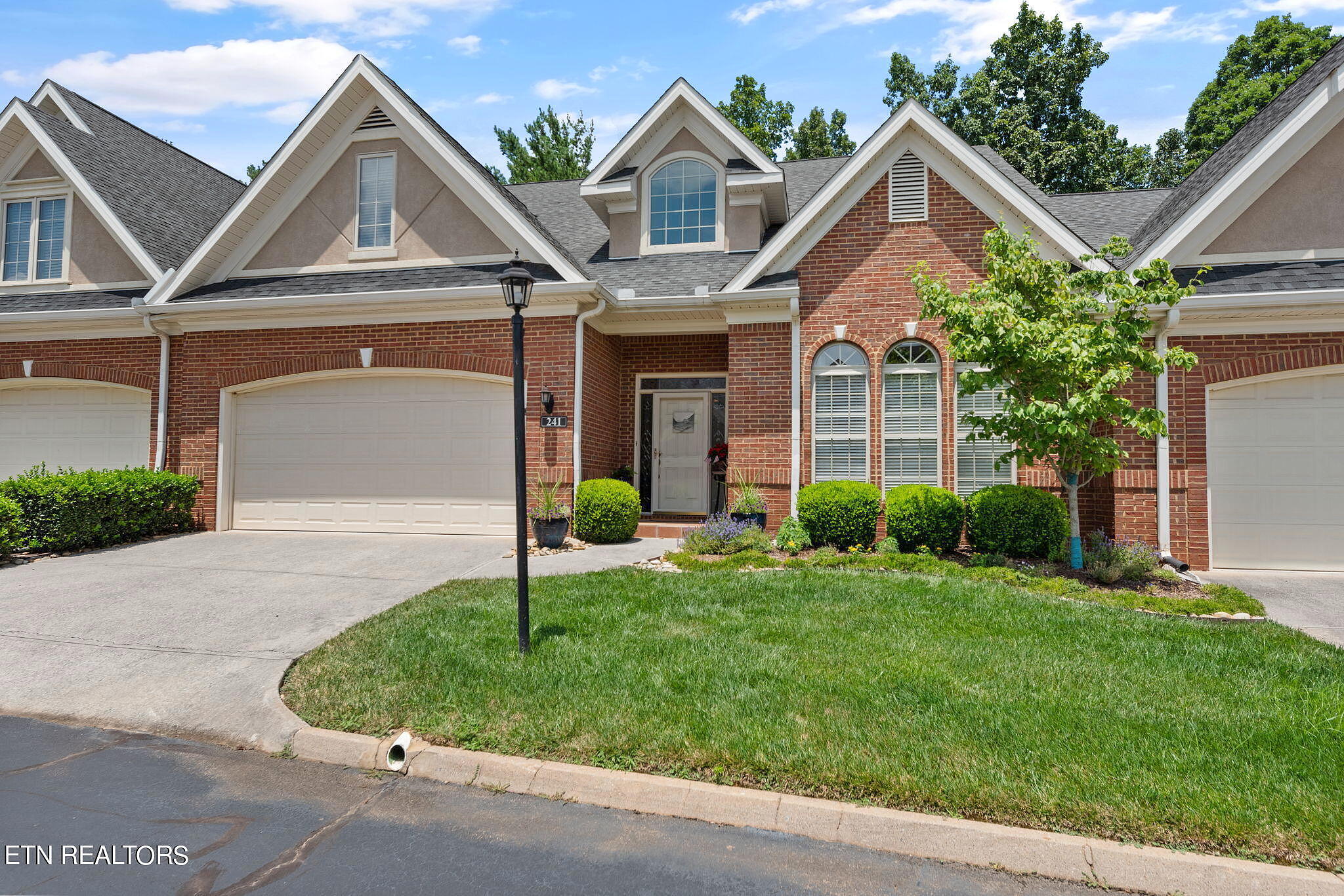 241 Fordham Way  