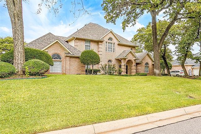 324 SW Brushy Mound Rd  