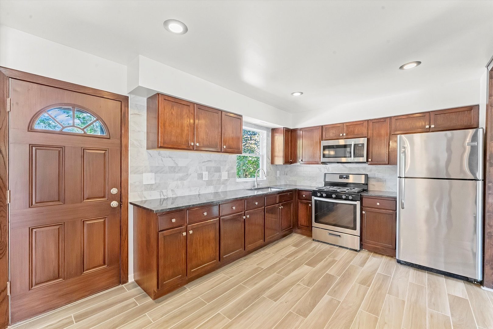 315 Glenwood Ct  
