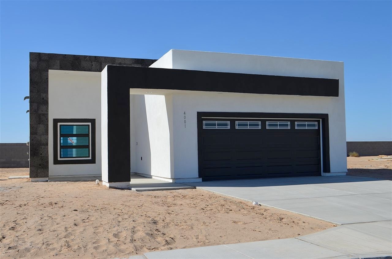 3820 E Eric Salazar Pl