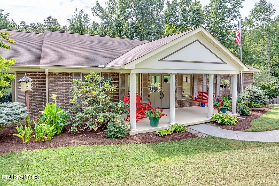 10815 Farragut Hls Blvd  