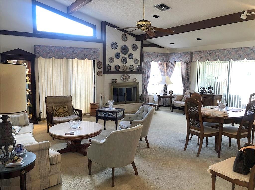 21210 ESCONDIDO Way N  