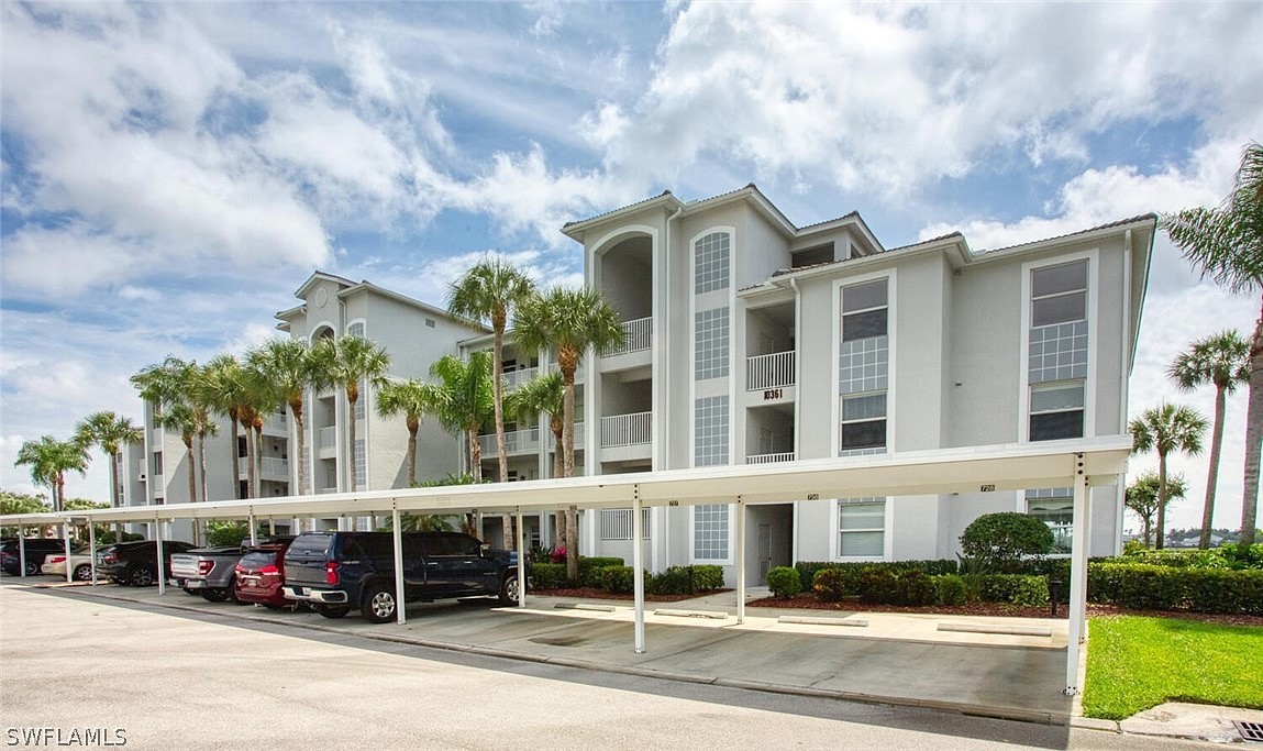 10361 BUTTERFLY PALM DR Unit 716  