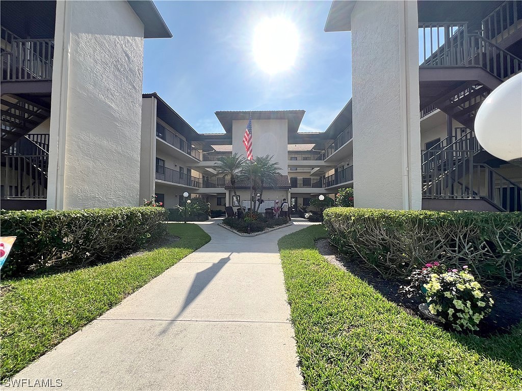 11460 CARAVEL CIR Unit 5002  