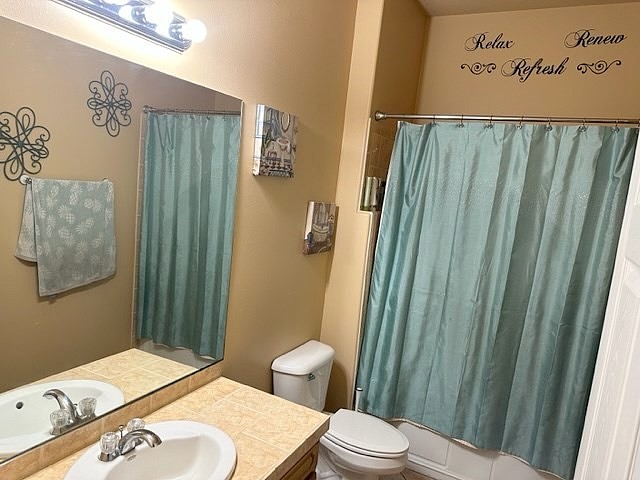 44 Ravenwood Dr  