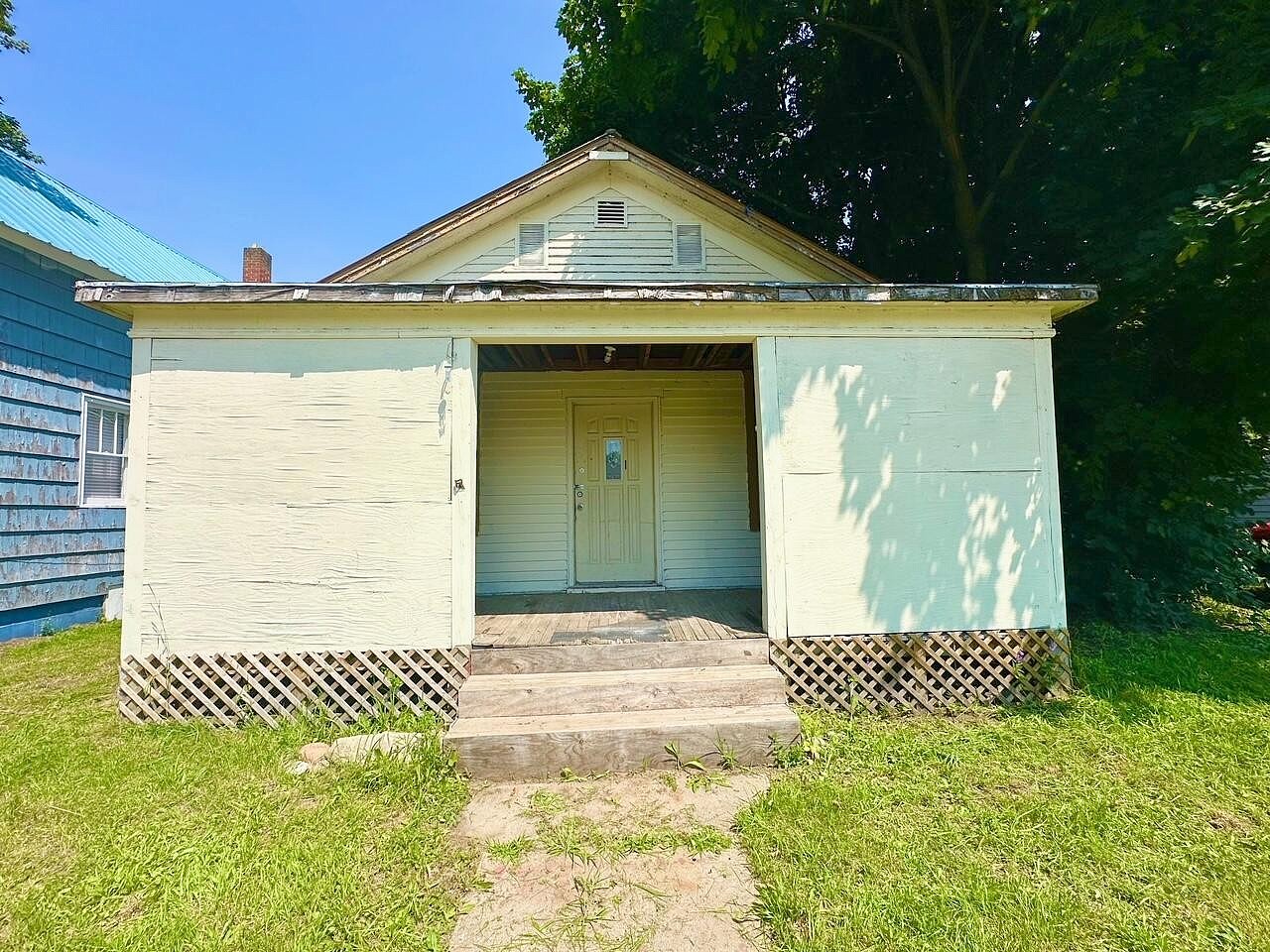 315 E Truman Blvd