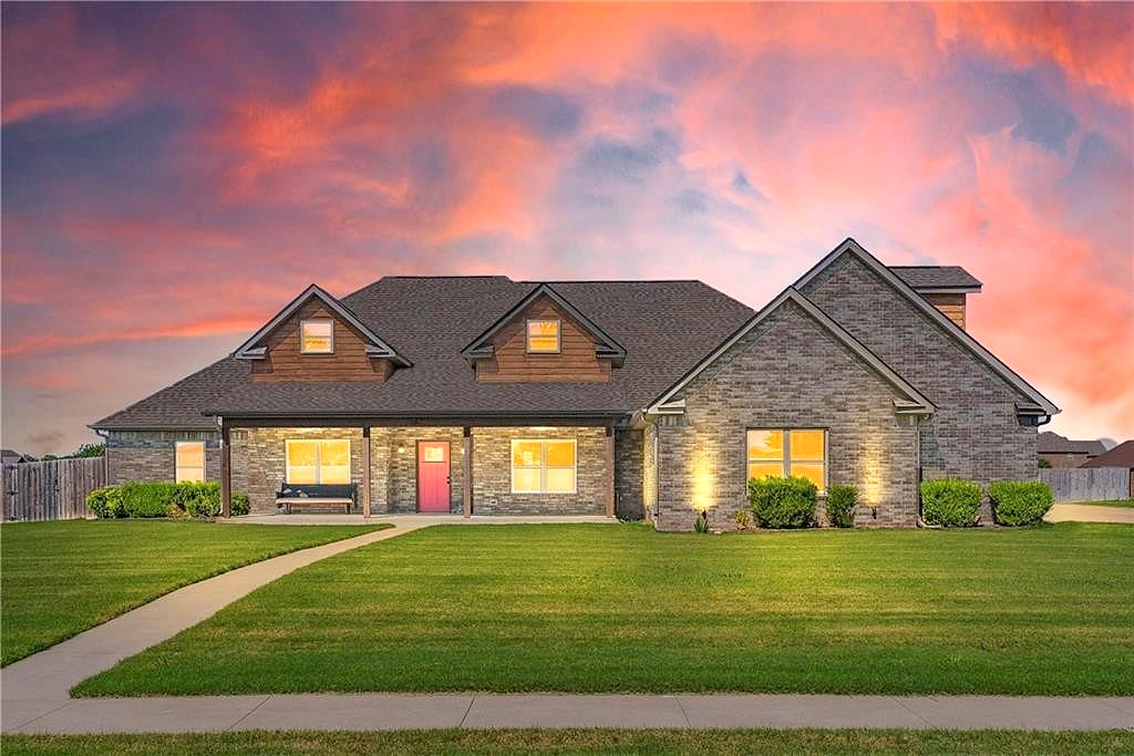 347 DRIFTWOOD DR  