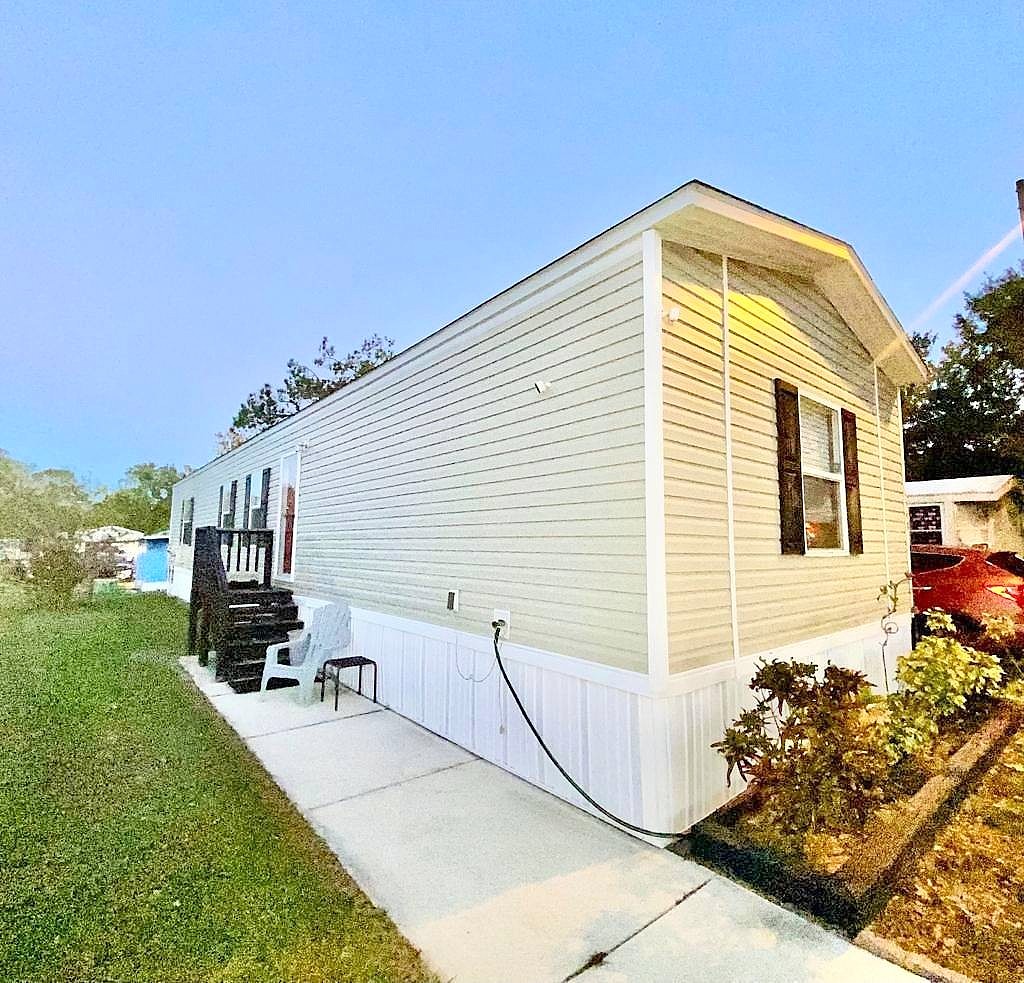 1543 INDIAN SUMMER LN  