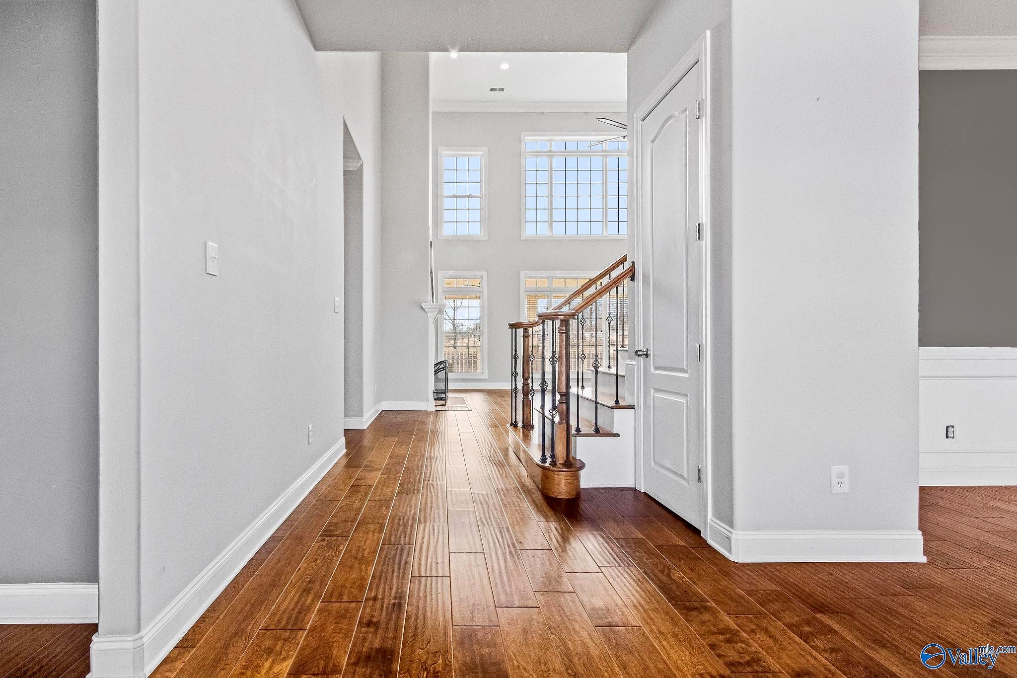 20458 Executive Dr  