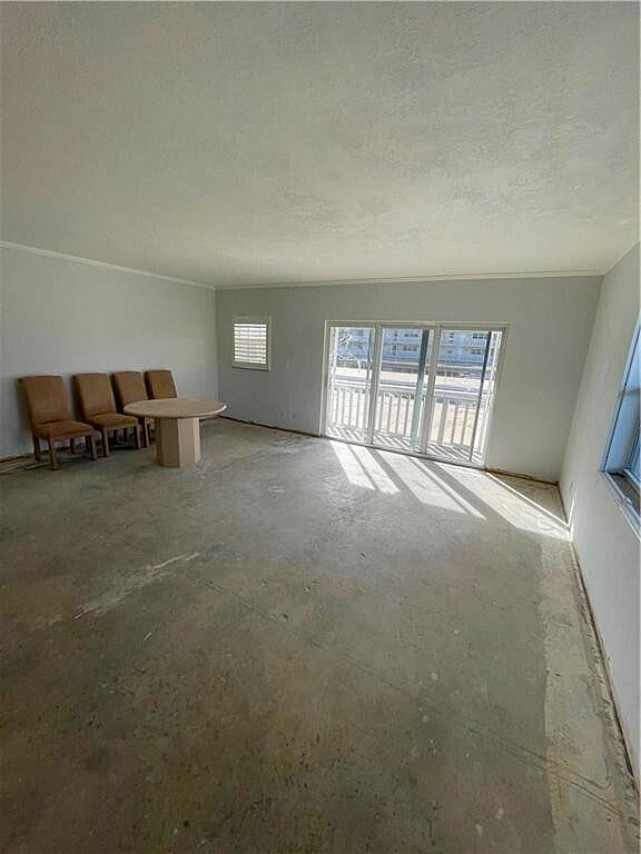 1100 SW 12th Ct Unit 212  