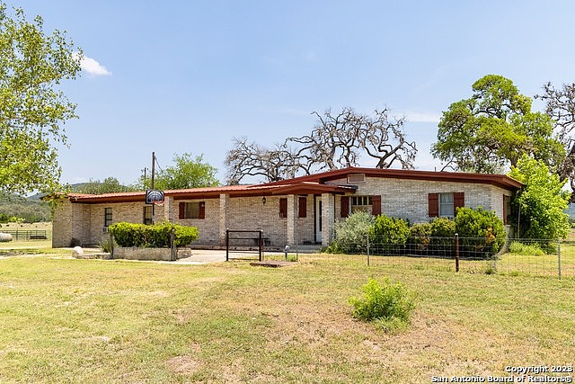 5374 S County Rd 111  