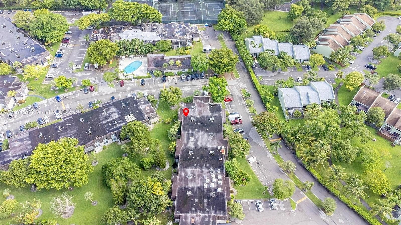 3105 Oakland Shores Dr Unit J210  