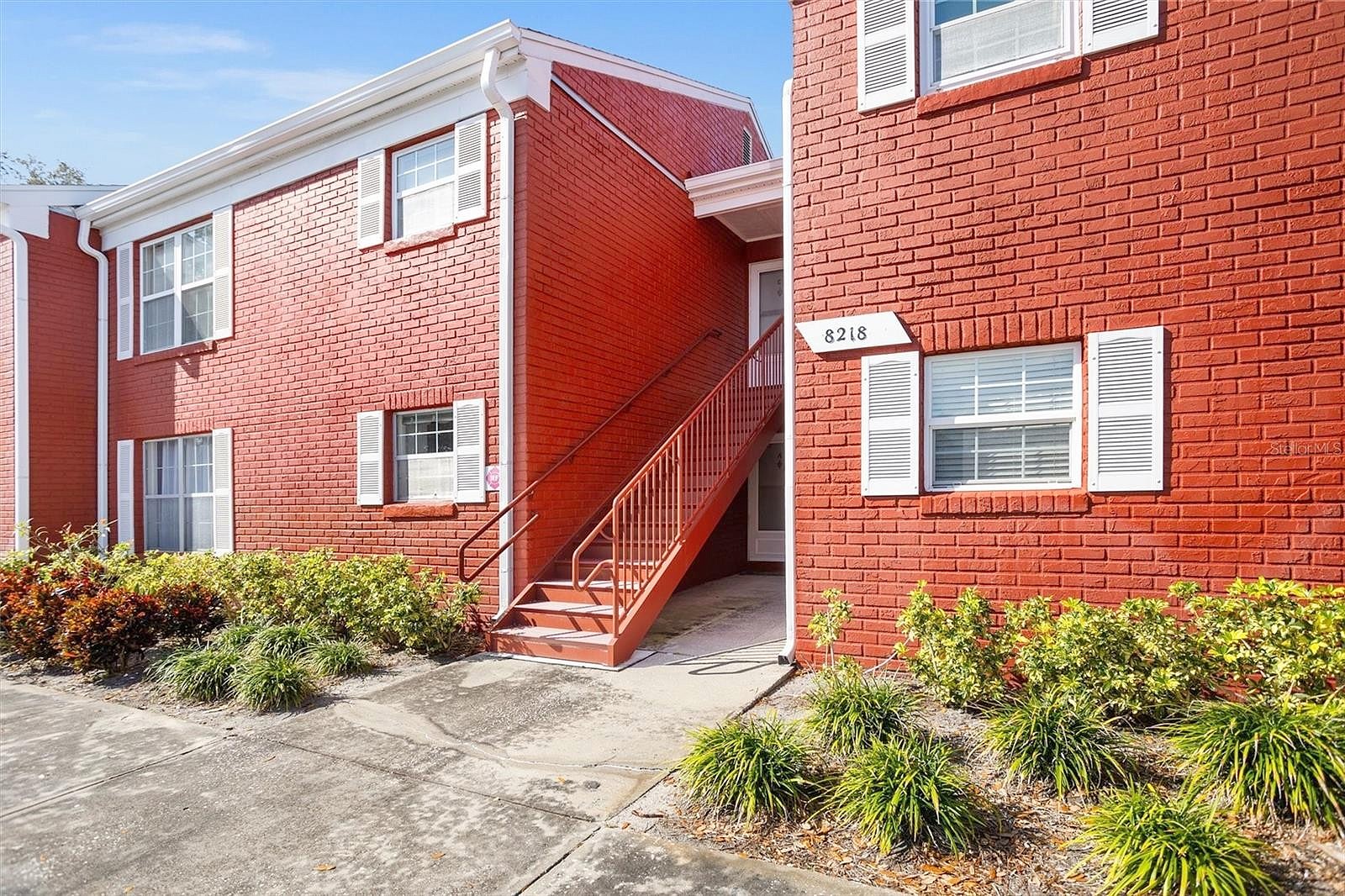 8218 11TH ST N Unit A  