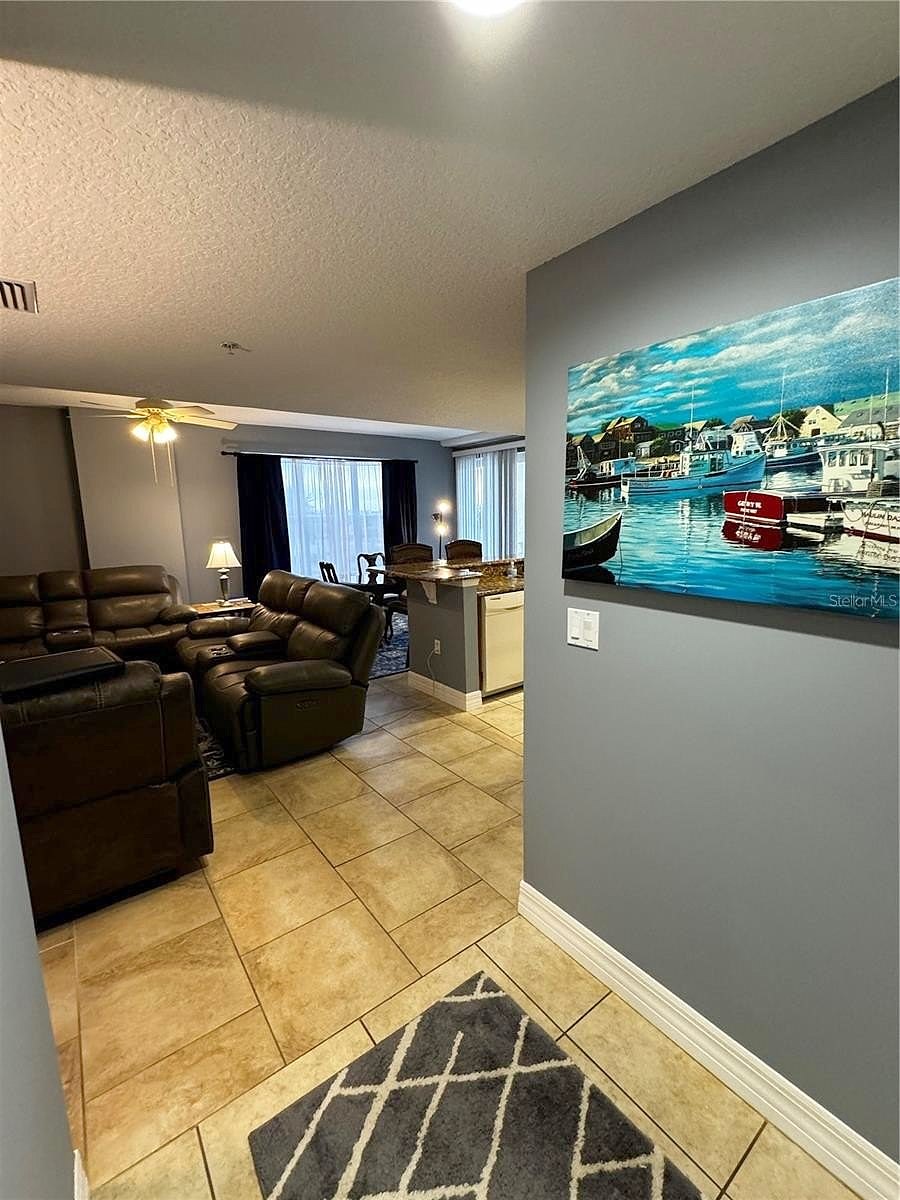 2071 S Atlantic Ave Unit 201  