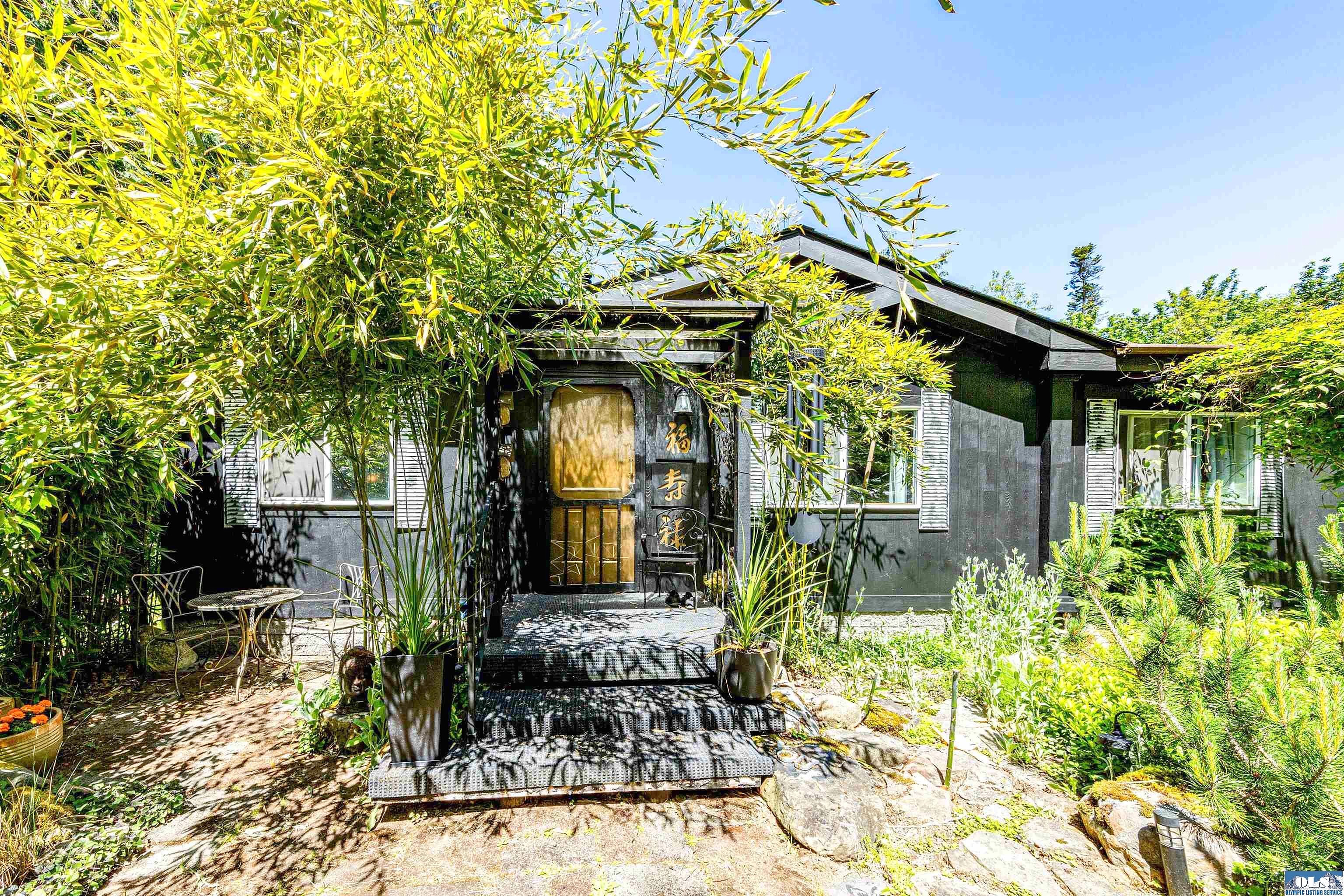 1388 E Elliott Crk Rd