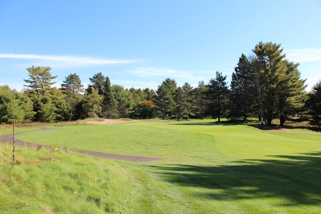 ON TRAILWOOD DR Unit Lot 56  