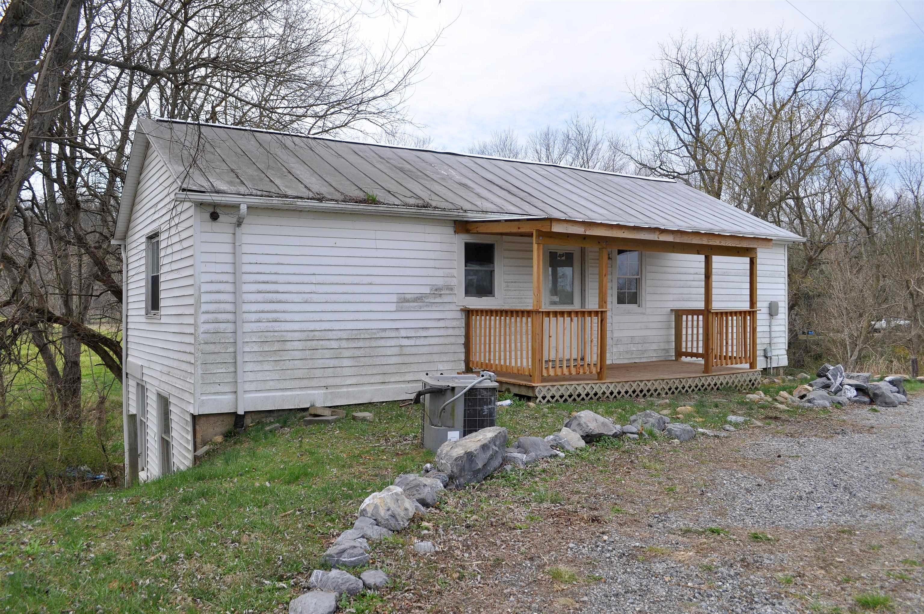 1407 DAM TOWN RD  