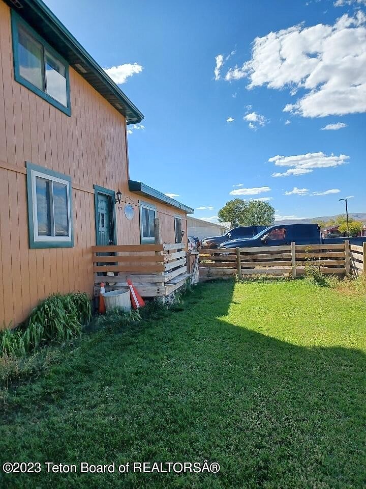 417 5TH AVE