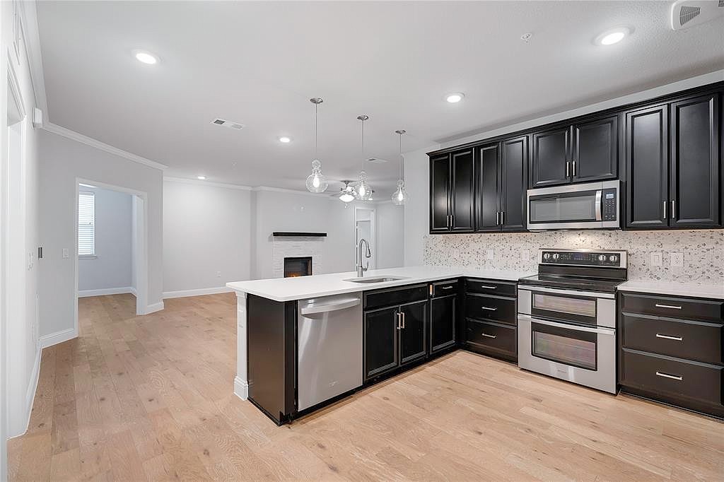 651 N Watters Rd Unit 3300