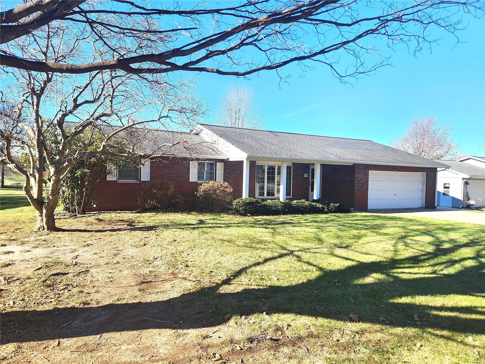 108 Maple St