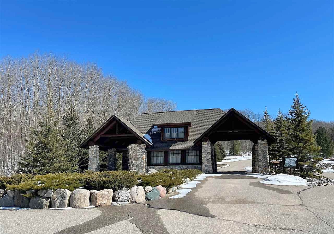 292 PLEASANT RIDGE DR Unit 59  